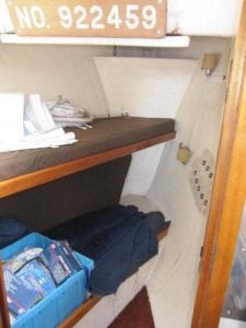 Young Brothers Flybridge more bunks