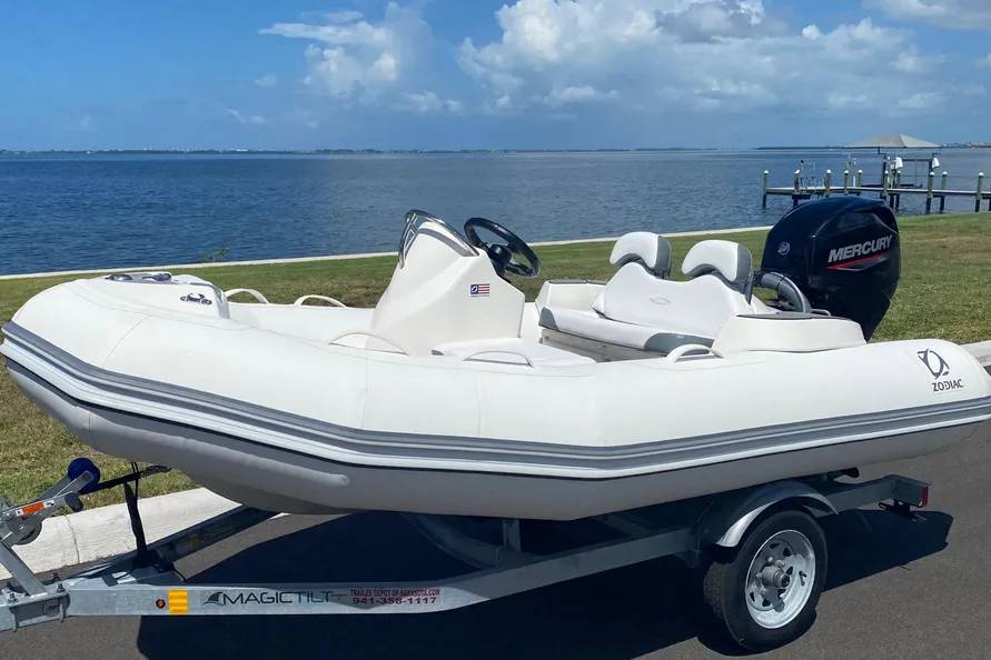 00202_3fjuIinjgRZ_0en09A_1200x900