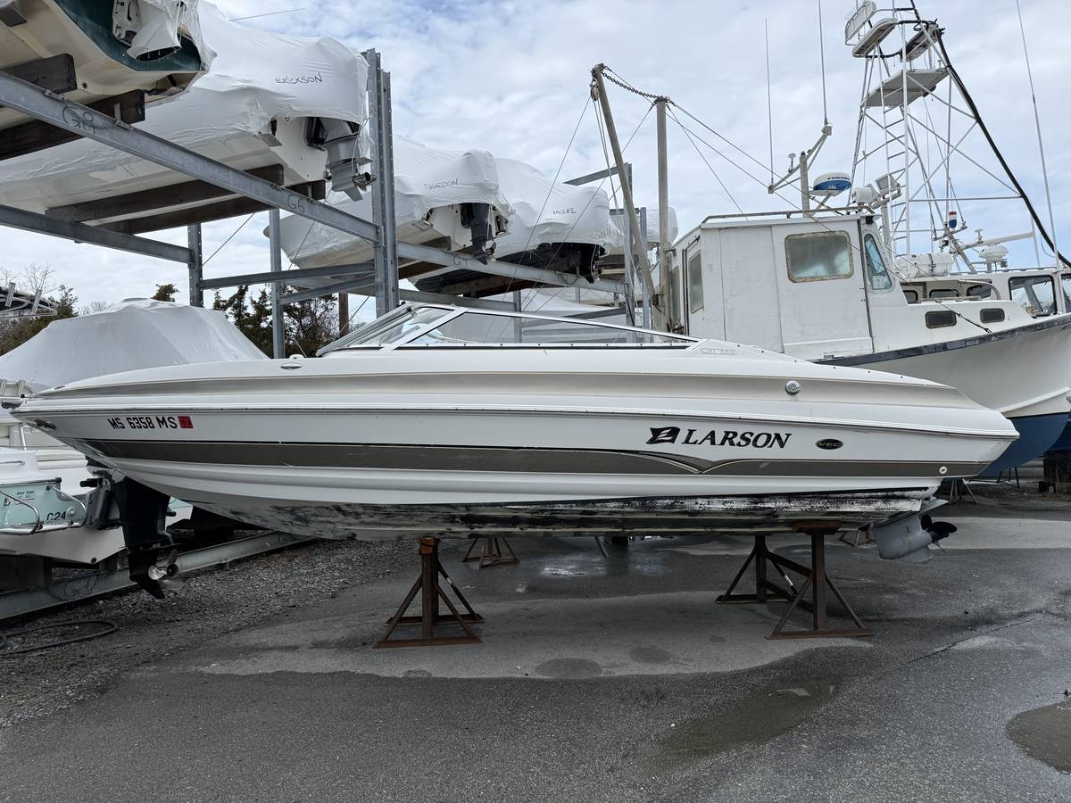 00505_5Fcbx2gXOiB_1u8176_1200x900